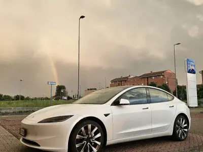 Occasion Tesla Model 3 RWD 88 kW (120 ch) 2025 Berline