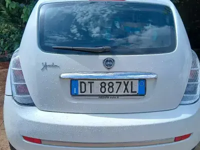 Usata Lancia Ypsilon 95 CV (69 kW) 2010 Bianco Utilitaria