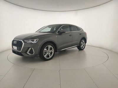 Usado Audi Q3 Sportback S-Line 193 CV (141 kW) 2024 Gris SUV
