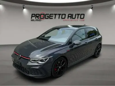 Usata VW Golf VIII GTI 245 CV (180 kW) 2024 Grigio Berlina