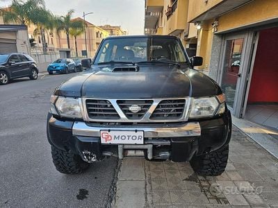 Używany Nissan Patrol 158 KM (116 kW) 2000 Czarny SUV
