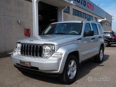 usata Jeep Cherokee 2.8 crd Limited auto dpf