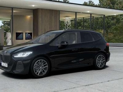 Nuova BMW 218 Active Tourer M Sport 136 CV (100 kW) 2026 Black sapphire metallizzato Monovolume