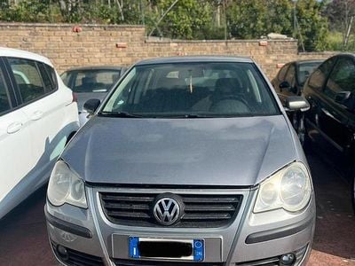 Usata VW Polo Comfortline 70 CV (51 kW) 2009 Grigio Utilitaria