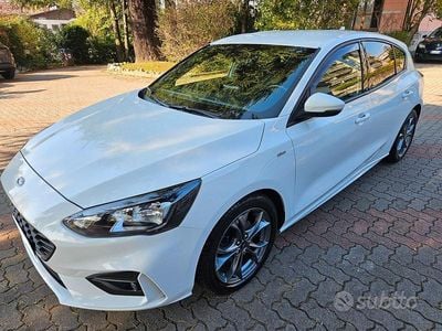Usata Ford Focus ST 125 CV (91 kW) 2020 Bianco Berlina