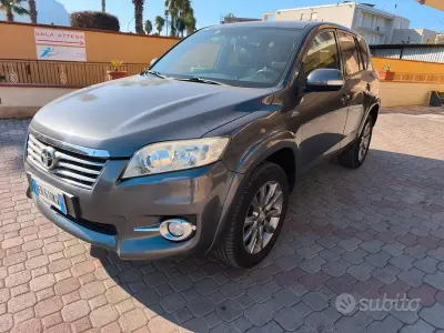 Usata Toyota RAV4 177 CV (130 kW) 2013 Grigio SUV