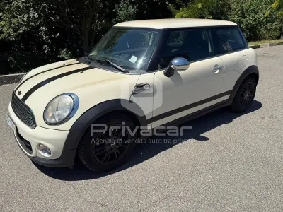 Usata Mini ONE 75 CV (55 kW) 2010 Bianco Utilitaria