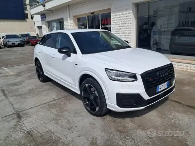 Usata Audi Q2 Black Edition 116 CV (85 kW) 2019 Bianco SUV