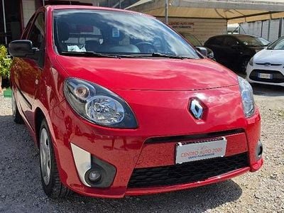 Usata Renault Twingo Dynamique 75 CV (55 kW) 2010 Rosso Utilitaria