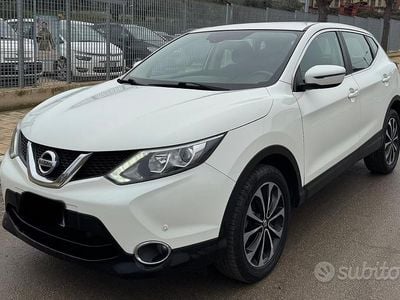 Usata Nissan Qashqai Acenta 110 CV (80 kW) 2017 Bianco SUV