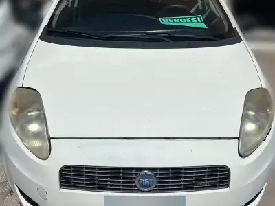 Usata Fiat Grande Punto 75 CV (55 kW) 2010 Utilitaria
