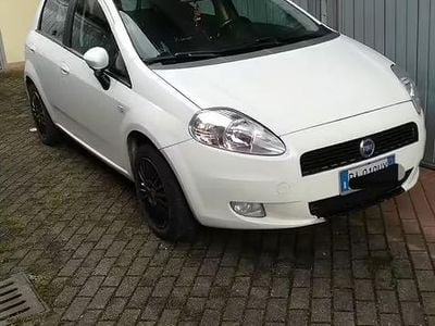 Occasion Fiat Grande Punto 65 ch (47 kW) 2007 Blanc Citadine