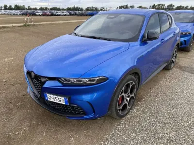 Usata Alfa Romeo Tonale Ti 160 CV (117 kW) 2023 Blu/azzurro SUV