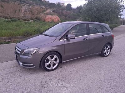Brugt Mercedes B180 Premium 109 HK (80 kW) 2013 Grå MPV