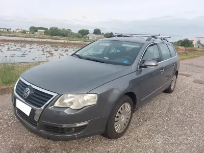 Usata VW Passat Comfortline 140 CV (102 kW) 2006 Grigio Station wagon