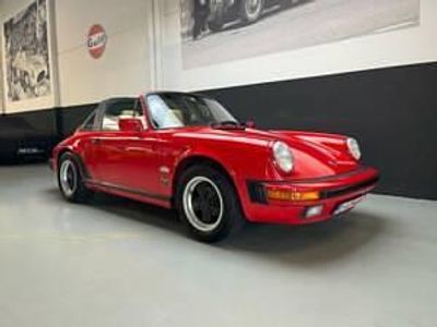 Usata Porsche 911 Carrera Cabriolet 314 CV (230 kW) 1987 Rosso Cabrio