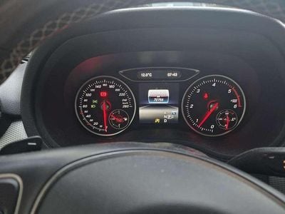 Usata Mercedes B200 136 CV (100 kW) 2019 Monovolume