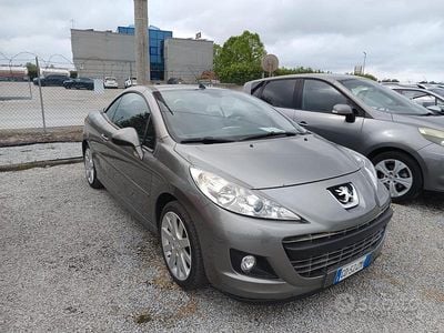 Occasion Peugeot 207 CC 112 ch (82 kW) 2011 Gris Cabriolet