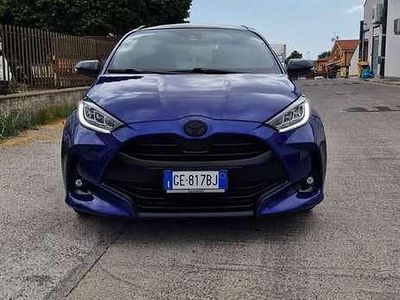 Usata Toyota Yaris Hybrid Lounge 92 CV (67 kW) 2021 Berlina