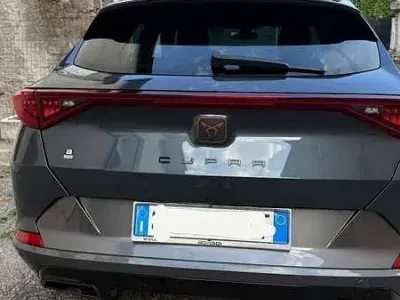 Usata Cupra Formentor 150 CV (110 kW) 2023 Blu/azzurro SUV