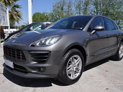 Usata Porsche Macan 250 CV (183 kW) 2015 Grigio SUV