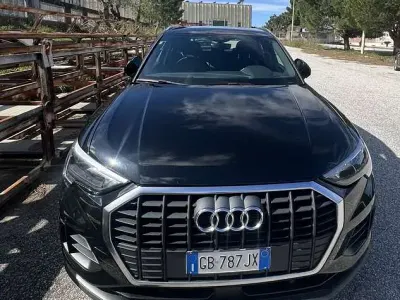 Usata Audi Q3 Sportback Business Plus 150 CV (110 kW) 2020 SUV