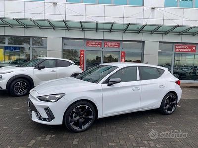 Usata Cupra Leon 150 CV (110 kW) 2025 Bianco Berlina
