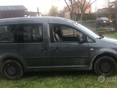 Usata VW Caddy Life 109 CV (80 kW) 2007 Grigio Monovolume
