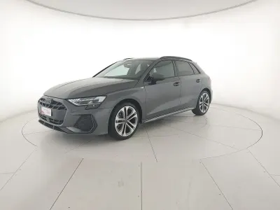 Usata Audi A3 S-Line 116 CV (85 kW) 2025 Grigio daytona perlato Berlina
