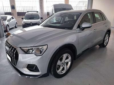 Begagnad Audi Q3 Advanced 150 HK (110 kW) 2019 Silver SUV