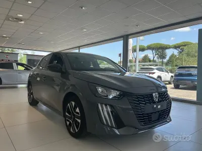 Usata Peugeot 208 Allure 101 CV (74 kW) 2024 Grigio Utilitaria