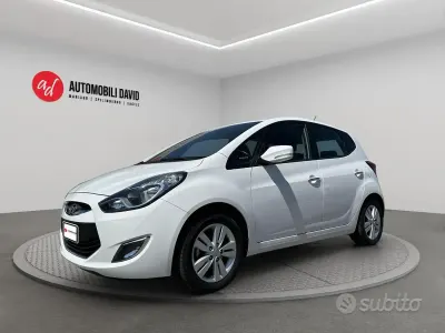 Usata Hyundai ix20 Comfort 90 CV (66 kW) 2013 Bianco Utilitaria