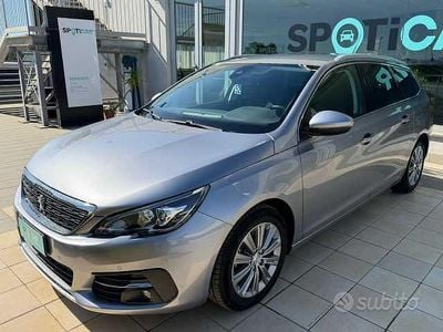 Usata Peugeot 308 Allure 131 CV (96 kW) 2021 Grigio Station wagon