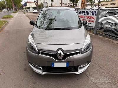 Usata Renault Scénic III XMOD 110 CV (80 kW) 2015 Marrone Monovolume