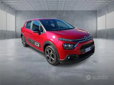Usata Citroën C3 Feel 102 CV (75 kW) 2022 Rosso Utilitaria