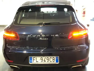 Usata Porsche Macan 252 CV (185 kW) 2017 Blu SUV