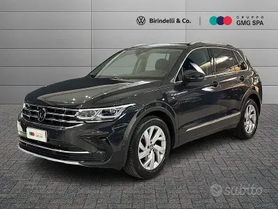 Usata VW Tiguan Elegance 150 CV (110 kW) 2022 Grigio SUV