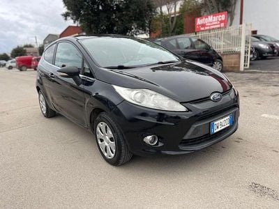 Usata Ford Fiesta Titanium 82 CV (60 kW) 2009 Nero Berlina