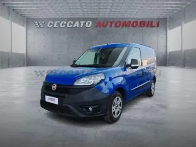 Usata Fiat Doblò 95 CV (69 kW) 2018 Blu Monovolume