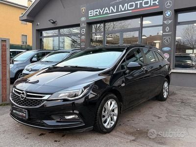 Usata Opel Astra Business 110 CV (80 kW) 2019 Nero Station wagon