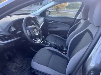 Usata Fiat Tipo Lounge 120 CV (88 kW) 2017 Berlina