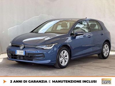 Usata VW Golf VIII Life 116 CV (85 kW) 2025 Anemone blue metallizzato Berlina