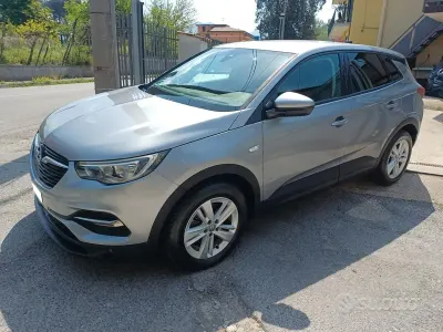 Usata Opel Grandland X Ultimate 131 CV (96 kW) 2019 Grigio SUV