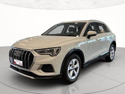 Usata Audi Q3 Advanced 150 CV (110 kW) 2021 Bianco ghiacciaio metallizzato SUV