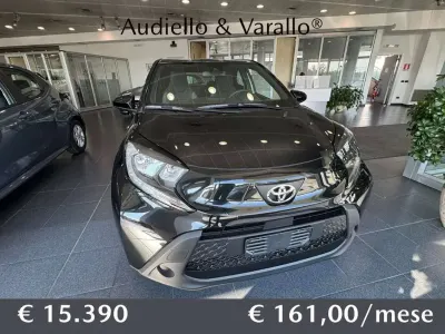 Nuova Toyota Aygo X Active 72 CV (52 kW) 2025 Bianco SUV