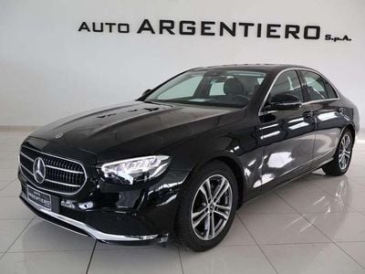Usata Mercedes E200 Business 160 CV (117 kW) 2023 Nero Berlina