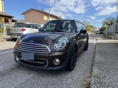 Begagnad Mini Clubman 109 HK (80 kW) 2008 Brun Kombi