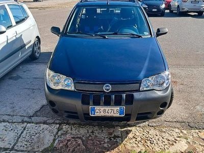 Usata Fiat Strada 84 CV (61 kW) 2008 Blu Pick-up