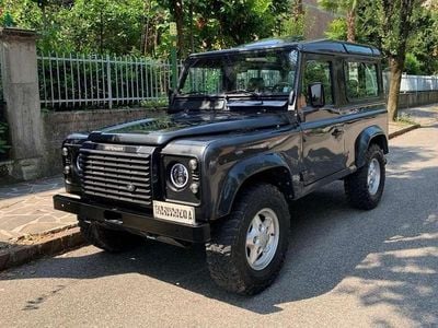 Usata Land Rover Defender 122 CV (89 kW) 1999 Grigio Station wagon