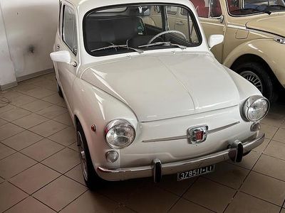 Usata Fiat 750 33 CV (24 kW) 1968 Bianco Coupé